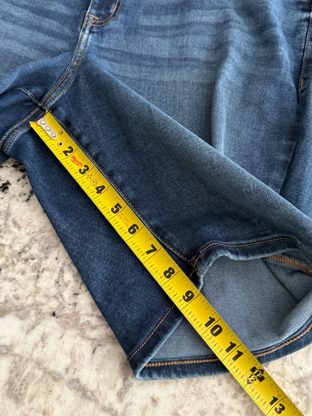 Lane Bryant Signature Fit Mid-Rise Bermuda Shorts 20 - Picture 11 of 12